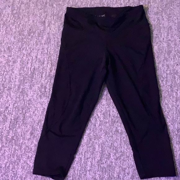 Black capris - Picture 1 of 1